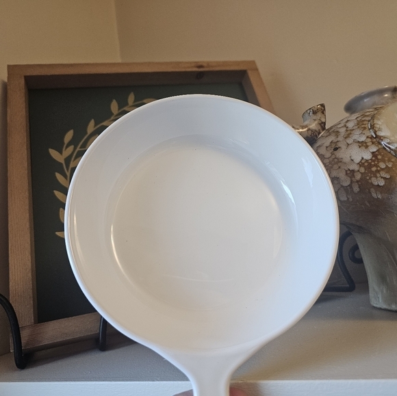 Corningware White and Blue Floral Casserole Dish - Picture 3 of 7